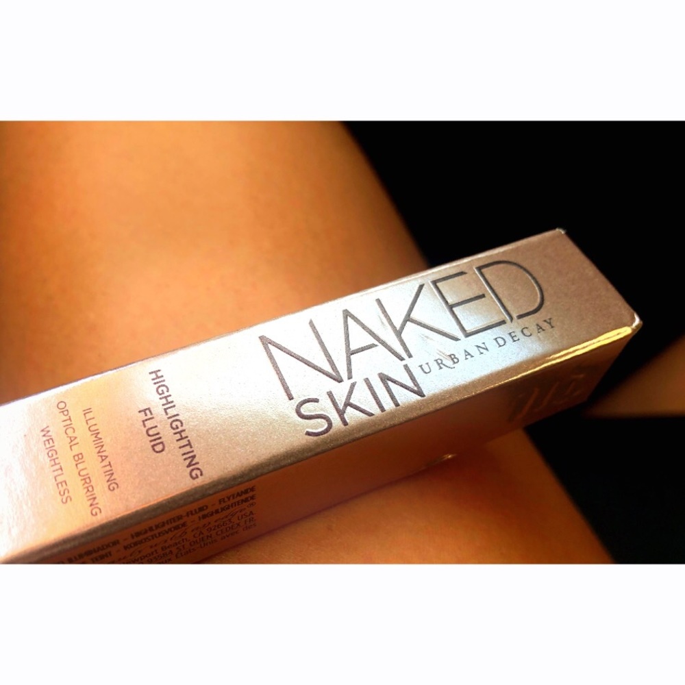 3/$15 NAKED SKIN Urban Decay: Highlighting (Aura)